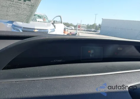 2017 Toyota Prius Three z USA, uszkodzony, nr VIN JTDKARFU1H3048041